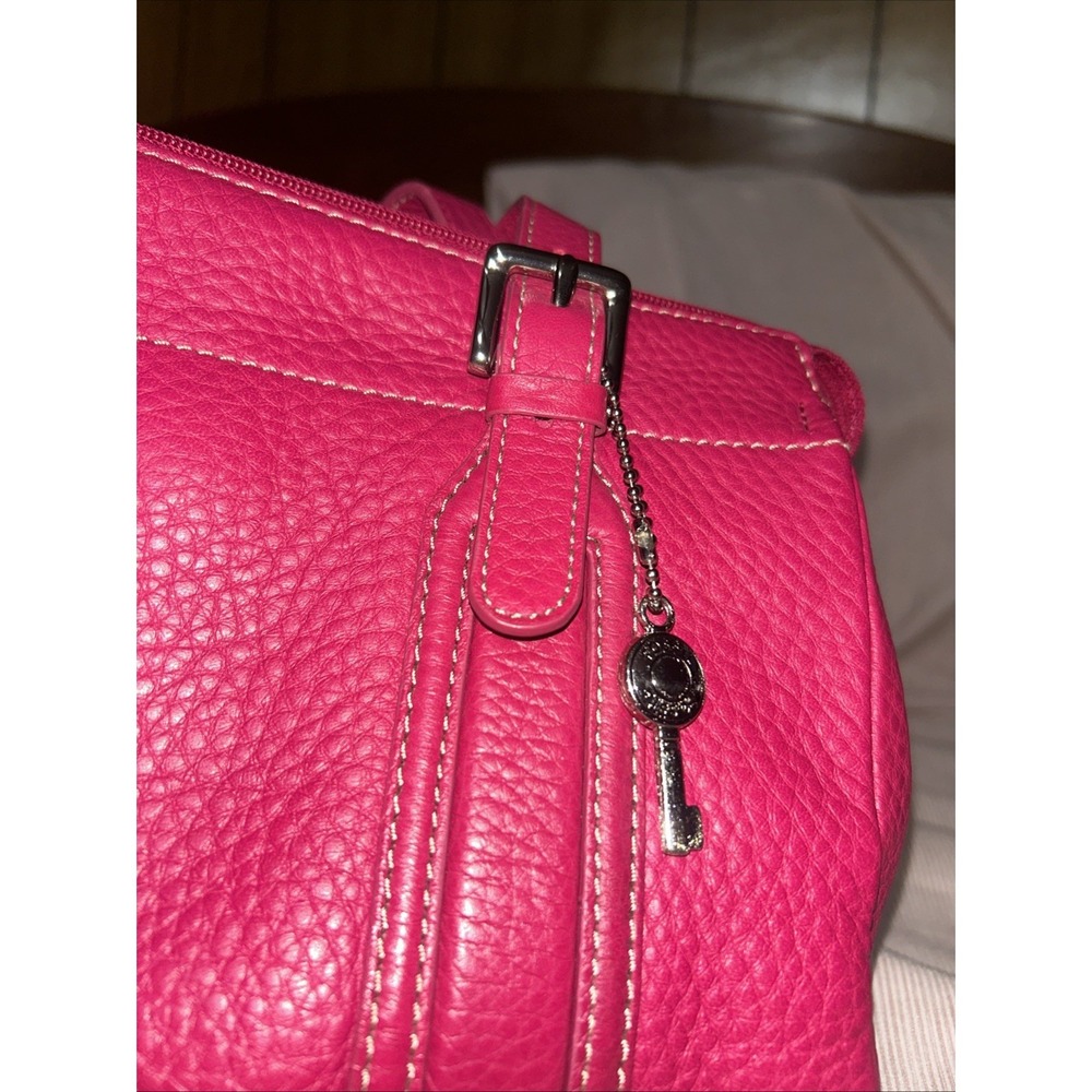 Fossil Vintage Fuschia Pink Leather Shoulder Bag 75082